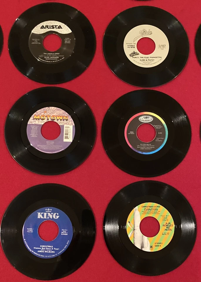 Christmas Lot - 22 = 45 ‘s Records. Elvis, Brenda Lee, Bing Crosby ,  And More - Image 4 of 4