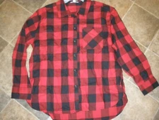 NEW Time and Tru Red Black Plaid Shirt Woman size 12-14 Large (19)