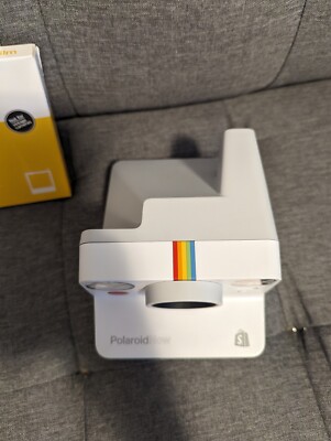 RARE SHOPIFY EDITION Polaroid Now I-Type Instant White Camera 35