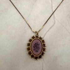 Vintage Purple Floral Cameo Style Pendant Necklace Purple Rhinestones Gold Tone