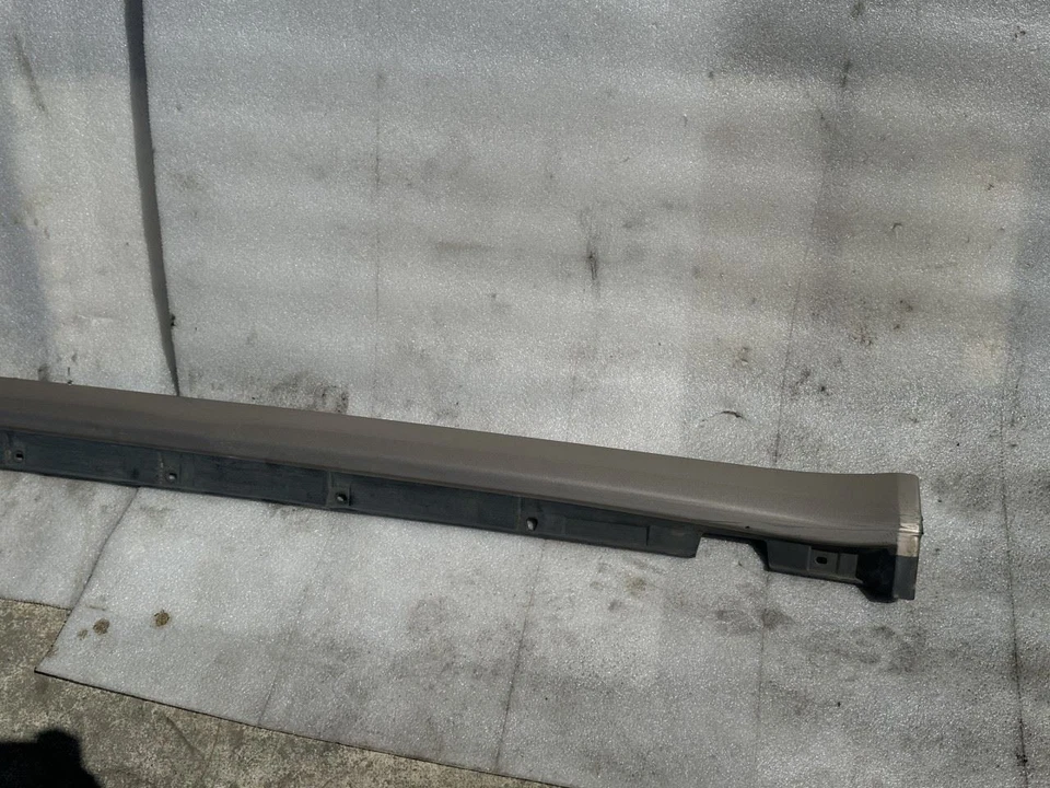 2000 2001 2002 2003 2004 TOYOTA AVALON LEFT DRIVER ROCKER PANEL MOLDING SAND 4Q2 Foto 3 de 4