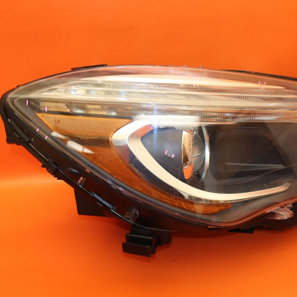 FARO CONDUCTOR IZQUIERDO MERCEDES BENZ CLA250 2014 2015 2016 A1179066800 BI XENÓN Foto 2 de 4