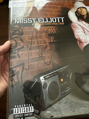Missy Elliot SIGNED AUTOGRAPHED Under Construction NEON YELLOW
