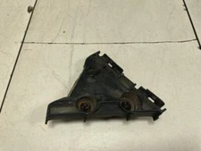 2007 TOYOTA CAMRY LE REAR LEFT DRIVER SIDE BUMPER COVER RETAINER BRACKET OEM+