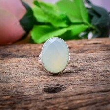 Pretty Green Chalcedony Gemstone 925 Sterling Silver Handmade Ring Thumb Jewely