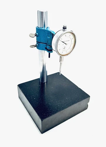 COMPARATOR GAGE 6x6 GRANITE STAND with DIAL GAGE 0-1" .001 **GOOD CONDITION**
