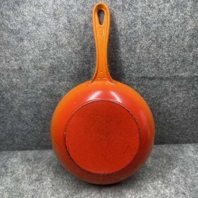 Le Creuset - kleine Bratpfanne aus Gusseisen Volcanic Orange - 17 cm