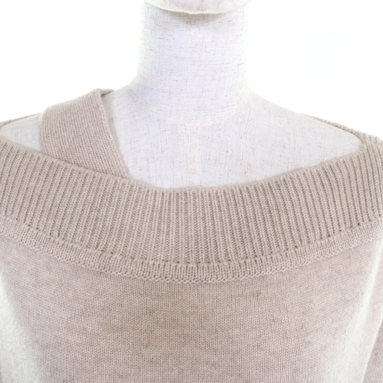 HERMES one piece beige cashmere Women 36 4H2541D1 thumbnail 5