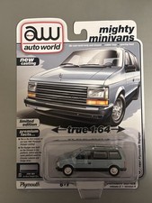 Auto World Mighty Minivans 1:64 1987 Plymouth Voyager Van  Ice Blue 1/64