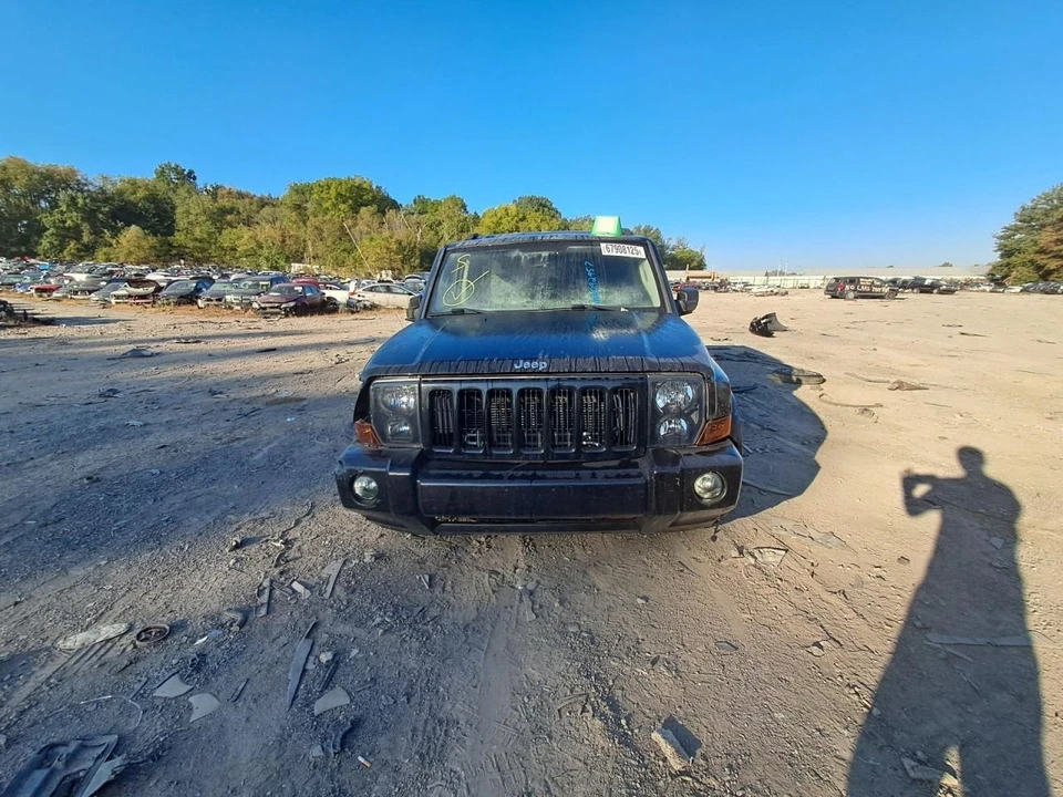 2006 Jeep Commander Front Door Trim Panel Gray Used OEM 3679352 4DR SUV Foto 4 de 4