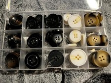 110 Pcs Mixed Sewing Buttons 4-Hole Round Blazer Assorted Sizes 15 20 25mm
