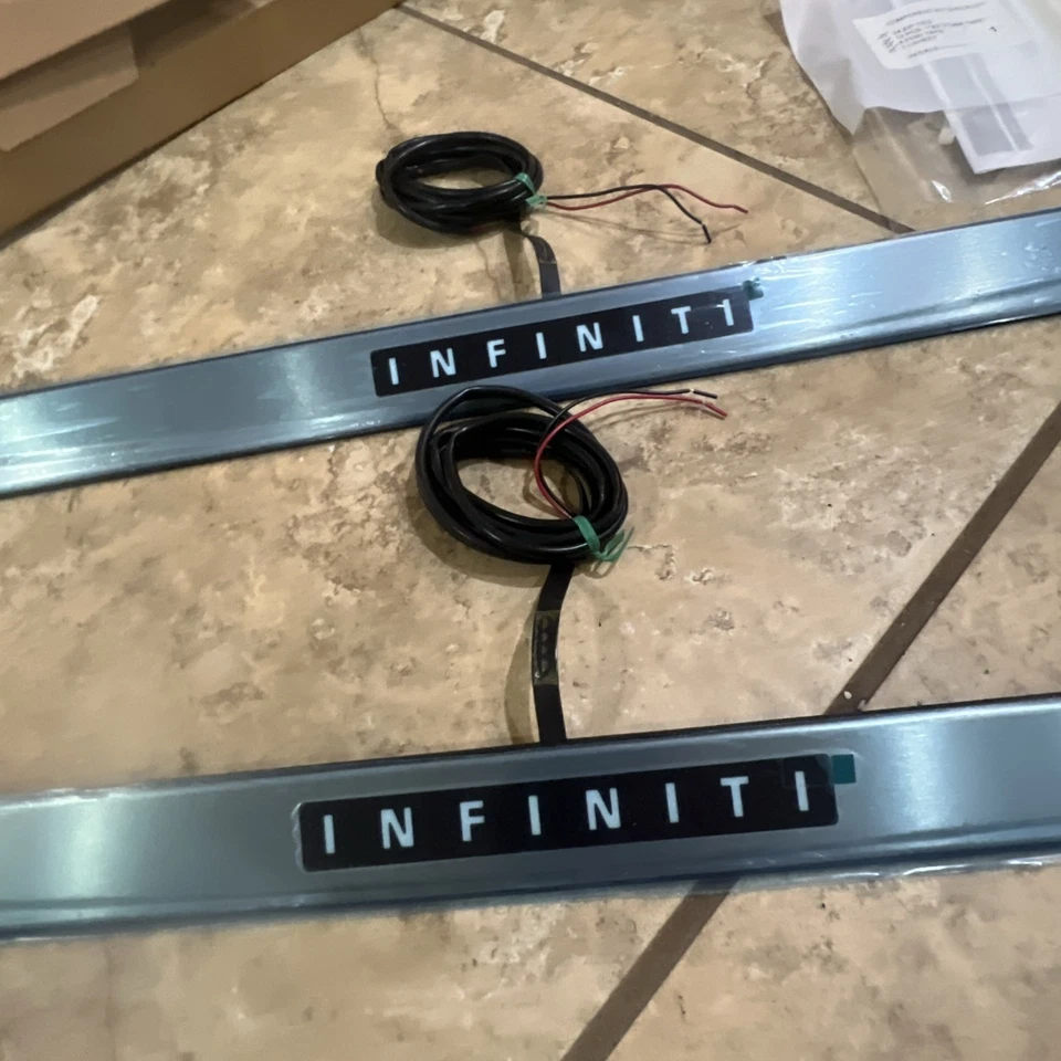 2015-2018 Infiniti QX60 base placa de patada trasera izquierda kit de fábrica OEM nuevo Foto 4 de 4