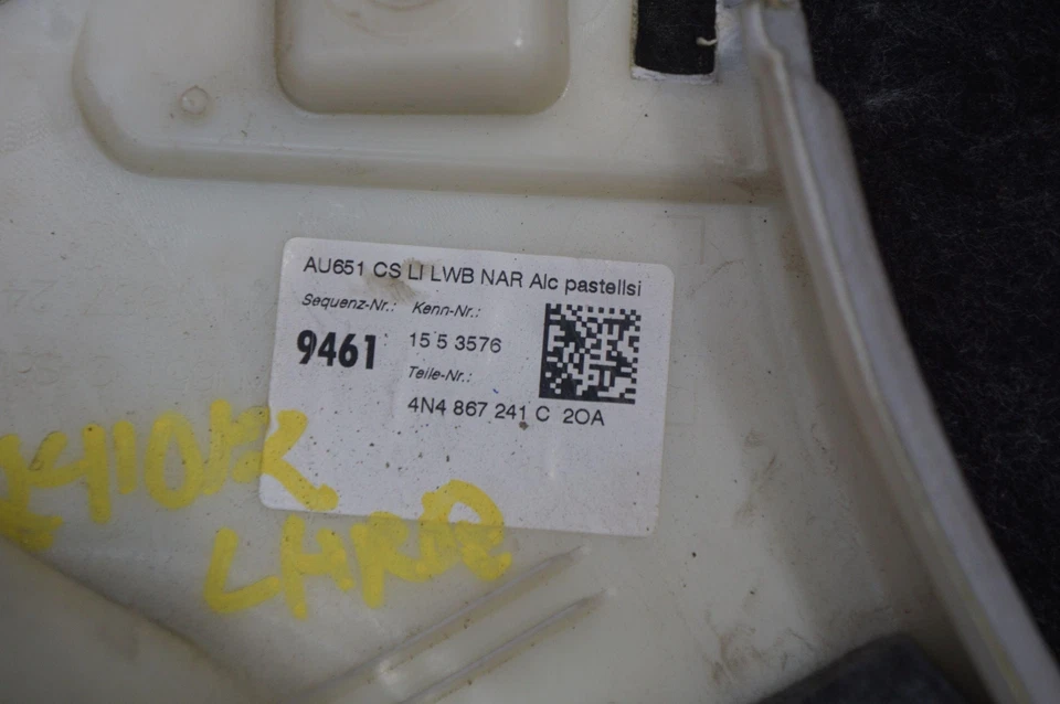 套装 2 左右上 C 支柱玻璃保护套 4N4867241 奥迪 A8l Quattro 19-21 — 第 2/4 张图片