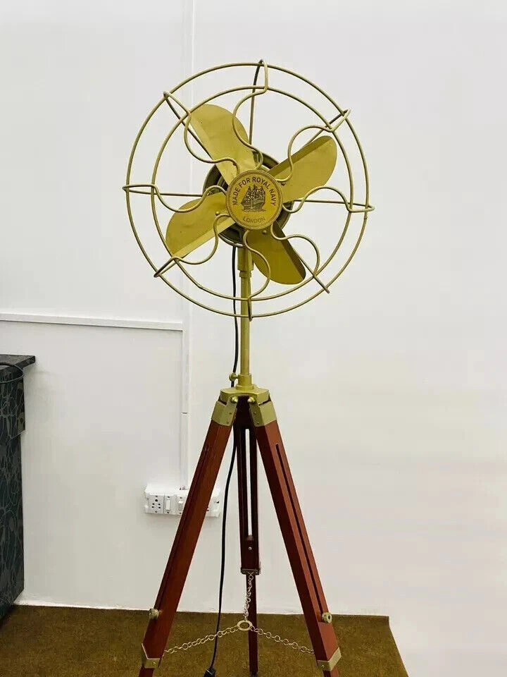 Ventilador de piso trípode antiguo estándar hecho a mano con aspecto moderno de madera ajustable Foto 4 de 4