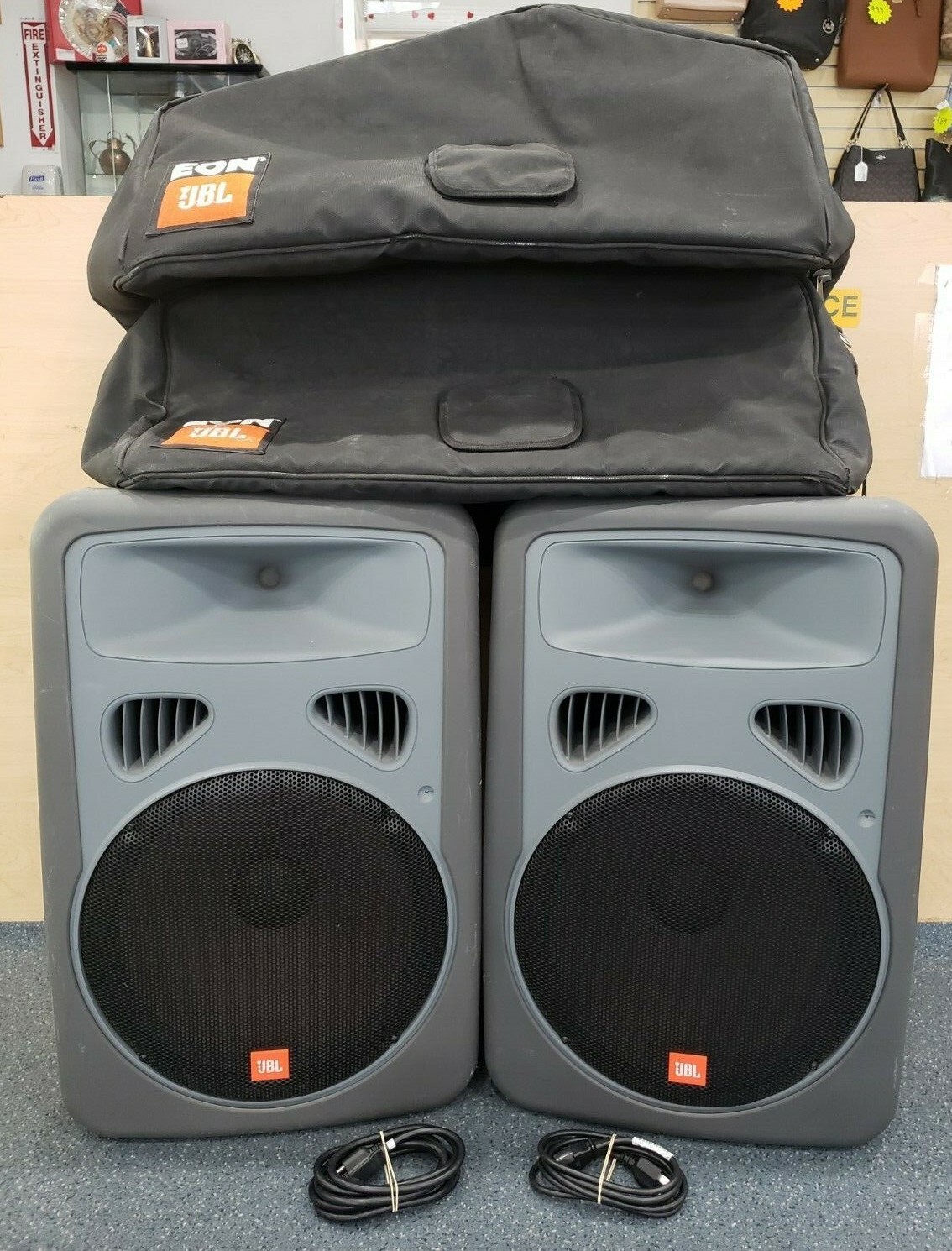 jbl eon power 15 powered speaker