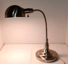 Vintage Chrome Metal Adjustable Gooseneck Desk Table Lamp 