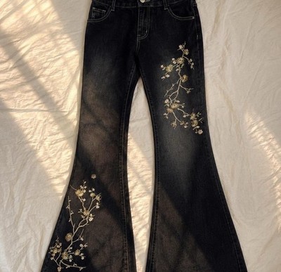 Womens Black Dark Wash Denim Flare Jeans Floral Embroidered 5-Pocket