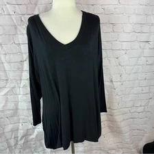 NWT annabelle boutique Black knit V-Neck Womens Top high low hem tunic sz S