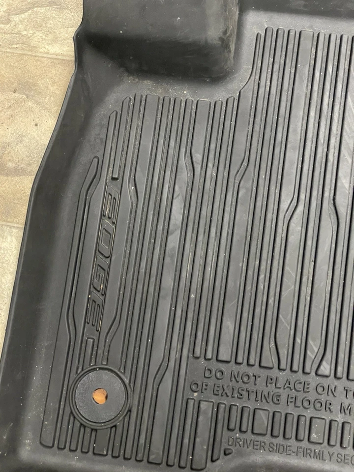 Juego de 4 alfombrillas para todo tipo de clima Ford Edge 2015-2024 OEM Foto 3 de 4