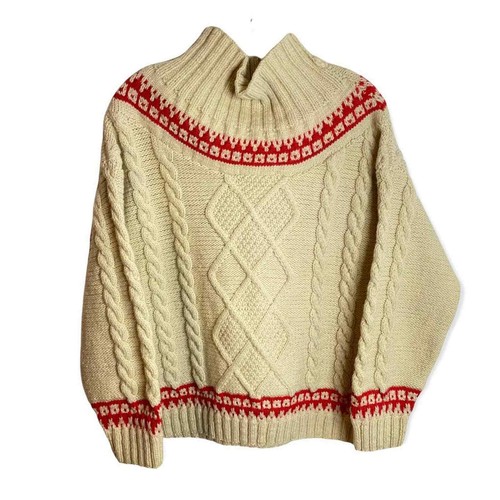 Hand knit vintage wool cable knit 