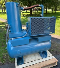 Thomas Industries Vacuum Pump Rotary Flood Lubricated Model 30-6 NR 200Psi