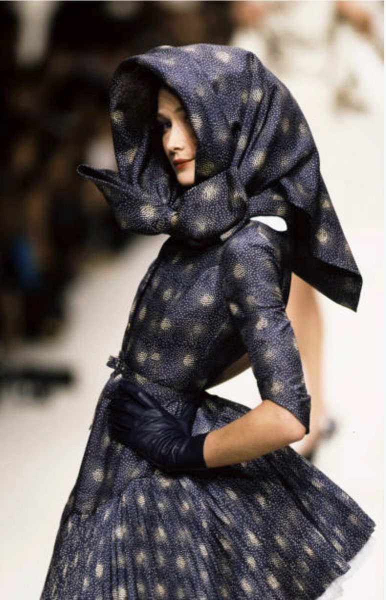 VIVIENNE WESTWOOD 1995 EROTIC ZONES Skirt suits Polka dot Jacket