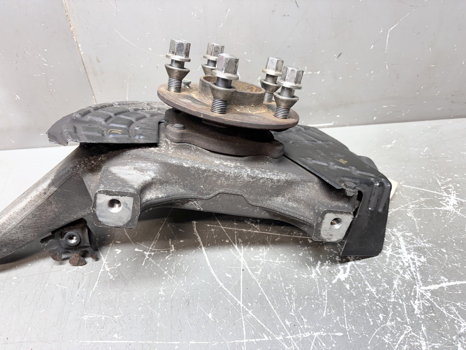 ⭐️2014-2017 MASERATI GHIBLI RWD FRONT LEFT DRIVER SPINDLE KNUCKLE HUB OEM