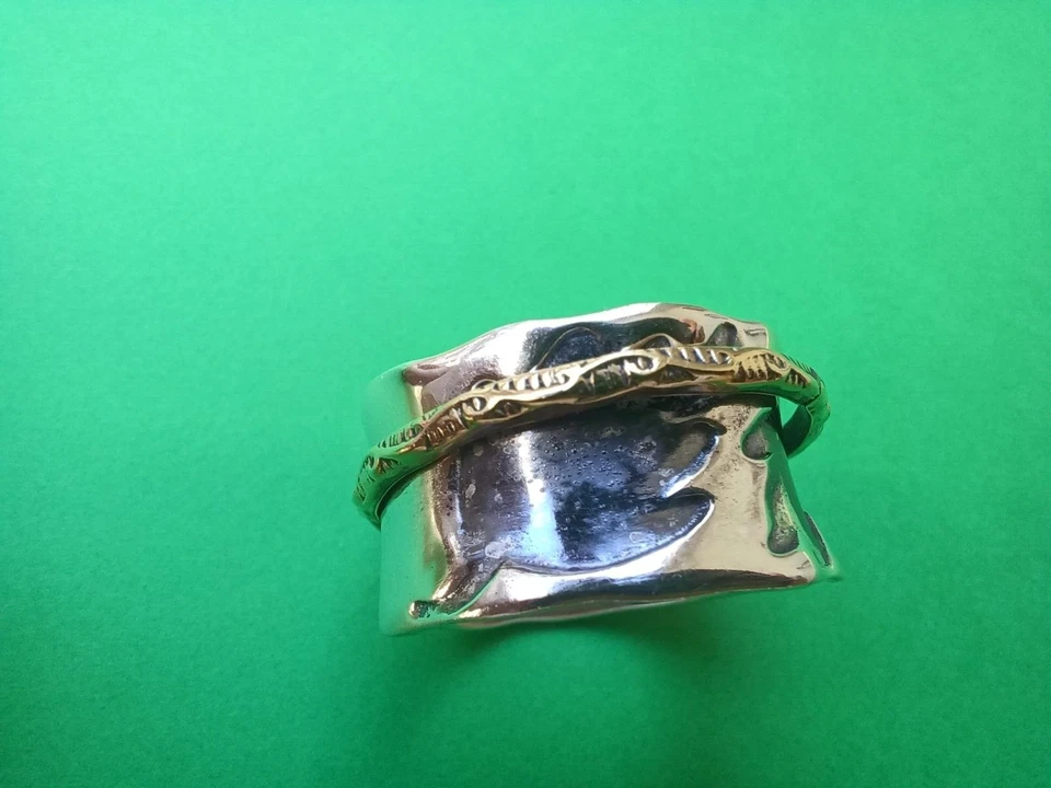 Anillo giratorio de plata esterlina raro tono dorado hojas tamaño: 9-9,5 pulgadas, 8,54 gramos Foto 4 de 4
