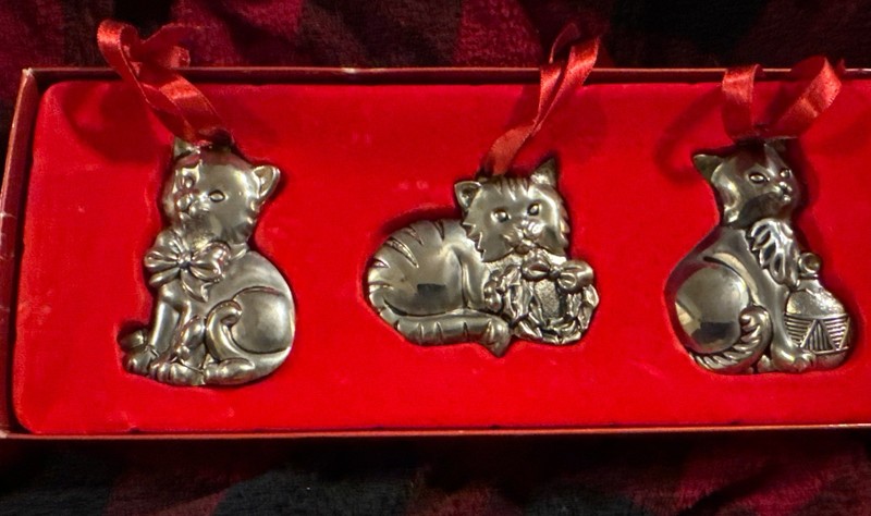 Gorham Christmas Ornaments CATS set of 3  Silverplated Color in box