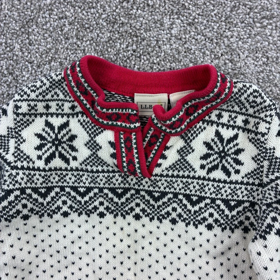 L.L. Suéter Bean Niñas Pequeñas 4T Nordic Fair Isle Copo de Nieve Tejido Borde Rojo Foto 3 de 4