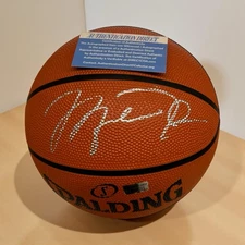 Michael Jordan Hand Signed Basketball #23 Chicago Bulls Auto Autograph COA Holo