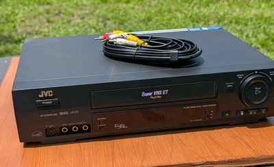 JVC HR-S4800U Super S-VHS & VHS VCR Video Cassette Player Recorder HiFi 