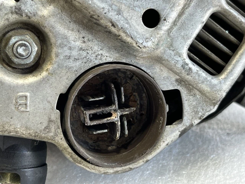 Alternador Honda Accord LX 1994  Foto 3 de 4