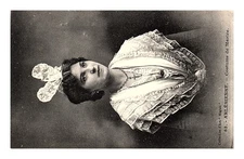 Postcard: Collection d'Art" Magali" 63.ARLÉSIENNE. Costume de Mariée.