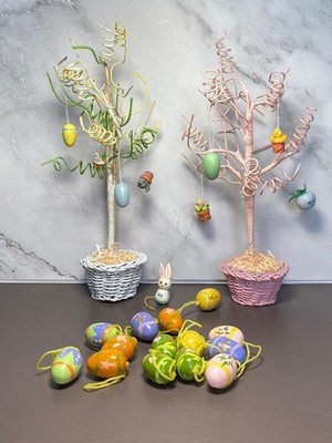 VTG Easter Tree + 36 Wood Ornaments Colorful Various Bunnies, Eggs + 1990s