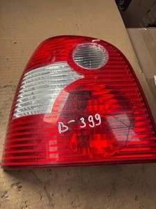VW Polo IV Heckleuchte links 6Q6945095B 2910457