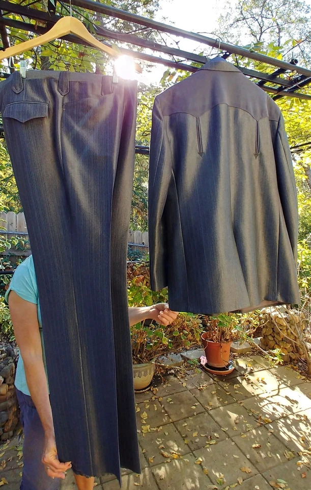 Traje De Colección Circle S Gris Western Ranch Wear Yuked 2 Piezas EE. UU. Para Hombre 48L 40x38 Foto 2 de 4