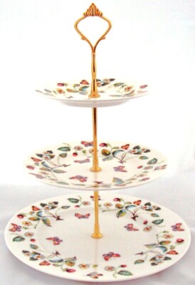 Erdbeeren & Schmetterlinge 3 Ebenen Kuchenständer Bone China Cupcakes Essen Display