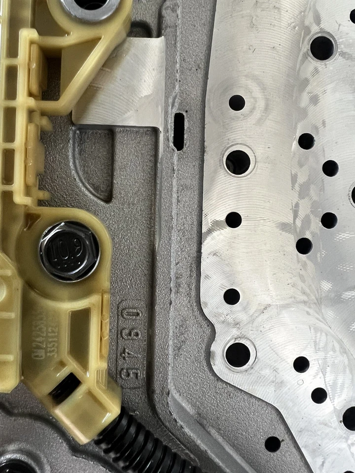 2012 - 2020	Chevrolet Tahoe Transmission Valve Body - Image 3 of 3