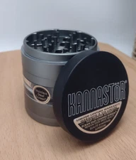 Kannastor Multi Chamber Grinder - 2.5" / Gunmetal (GR548)