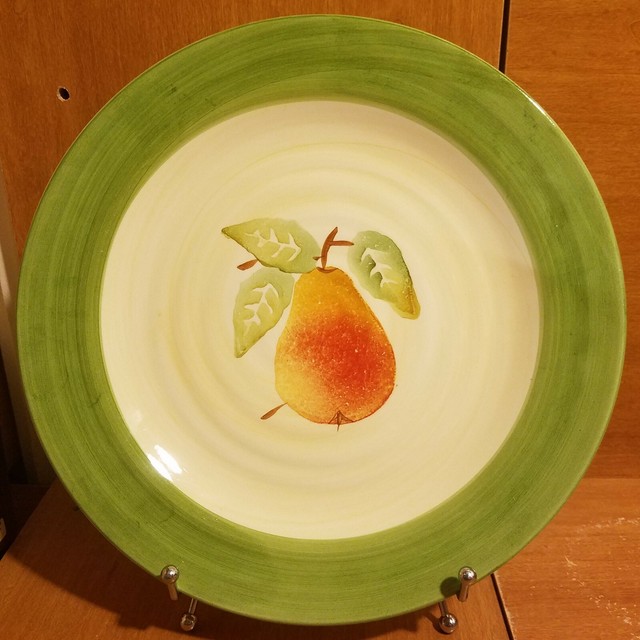 Culinary Arts Studio Collection PEAR Dinner plate, 10 7/8", Very good