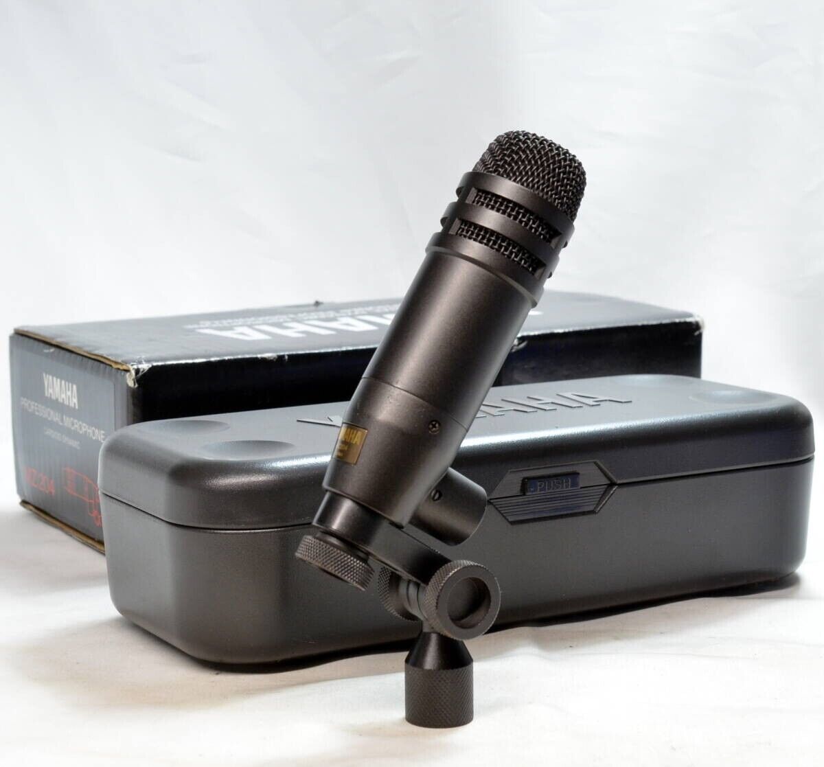 Yamaha Mz204 1980 Vintage Drum Instrument Dynamic Microphone Yamaha Mz204 1980 Vintage Drum Instrument Dynamic Microphone