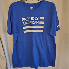 Skyy Vodka Orgullosamente American Camiseta Grande Bandera Azul Bebidas EE. UU. Unisex