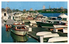 Postcard BOAT SCENE Cambridge Massachusetts MA f/01 AR4652