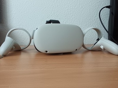Meta Quest 2 - Eigenständiges VR - Headset 128 GB, Weiß