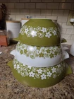 Vintage 3 Pyrex Spring Blossom Green Crazy Daisy Cinderella Mixing Bowls *LOOK*