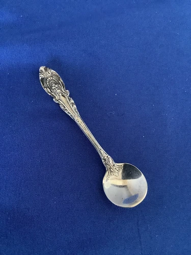 Wallace Sir Christoper Sterling Silver Salt Spoon
