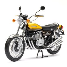 Minichamps DP 1/12 Kawasaki 900 Z1 Super 1973 Candy Green/yellow
