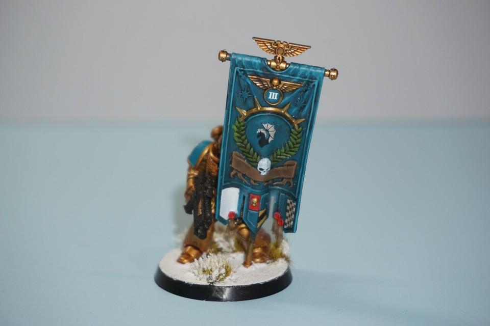 Primaris Ancient Standard Bearer Warhammer 40k Space Marines Celestial