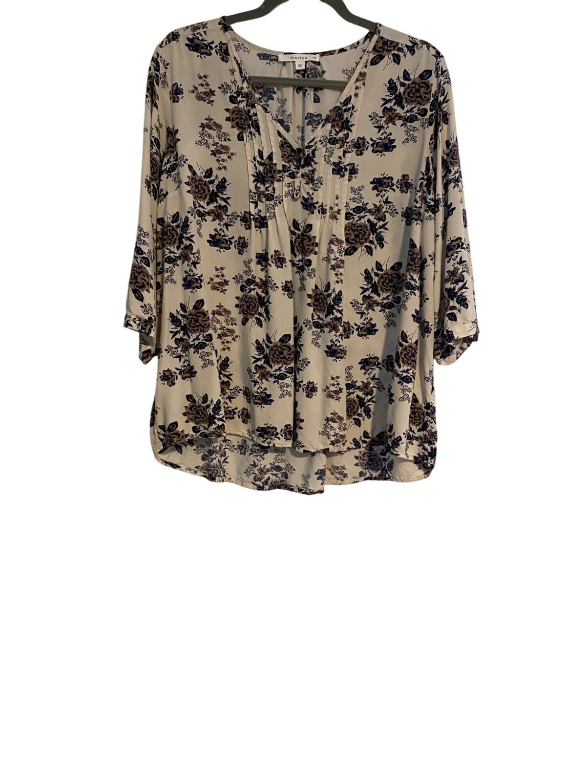 Floral Cottagecore Top for Women – Blue & Cream 3/4 Sleeve Lightweight Blouse in 1XL